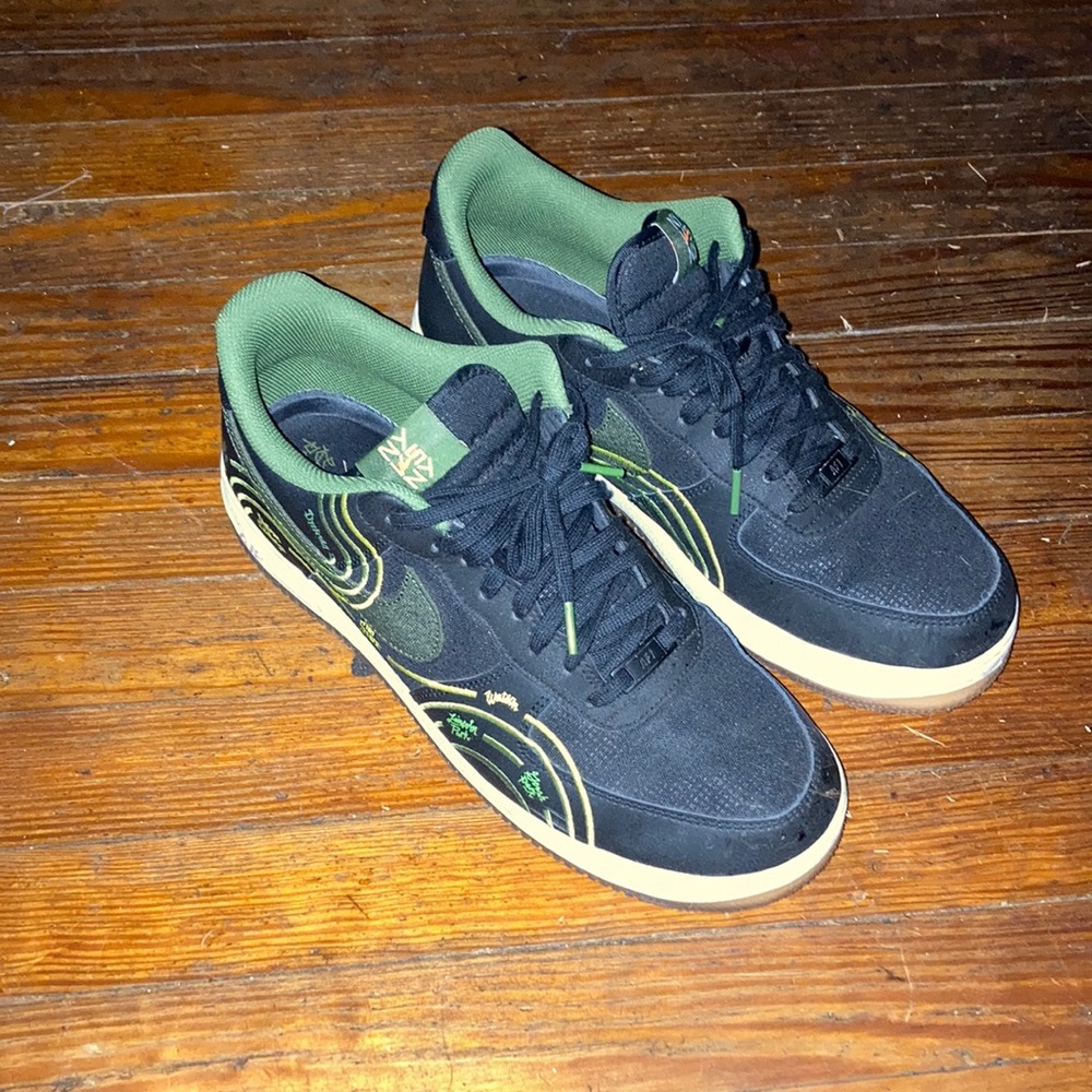 Nike Air Force 1- Low Top NY vs NY